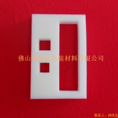 海綿內(nèi)托對各行各業(yè)產(chǎn)品起到絕緣、密封、防震、防塵、填充、隔音、固定，能夠保護(hù)包裝產(chǎn)品在運(yùn)輸過程中安然無恙，起到保護(hù)產(chǎn)品的一個作用，同時可以美化產(chǎn)品，提升產(chǎn)品檔次。
3海綿內(nèi)托適用范圍
